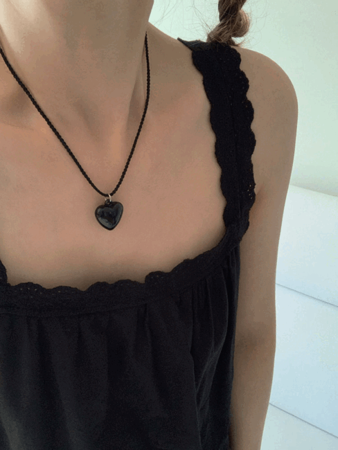 black heart Shamud necklace, 블랙 볼드 하트 팬던트 목걸이